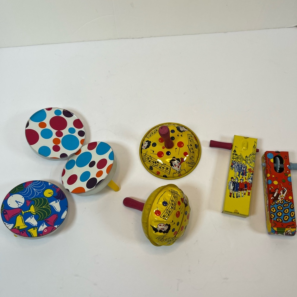 Vintage Tin Litho Noise Makers Lot of 7 Clown Party Dancing US Metal Kirchhof